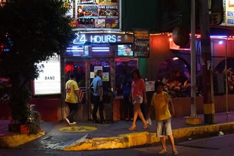 la cafe manila freelancers prices